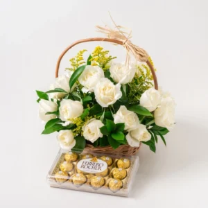 Cesta com 24 Rosas Brancas e Chocolates